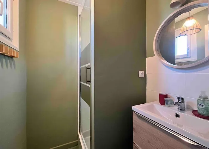 Appartement Maison Avec Terrasse Et Parking Alencon